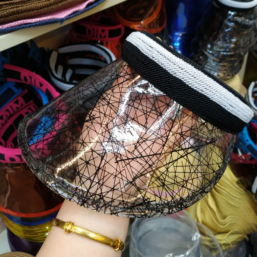 10823525573_1247660428
