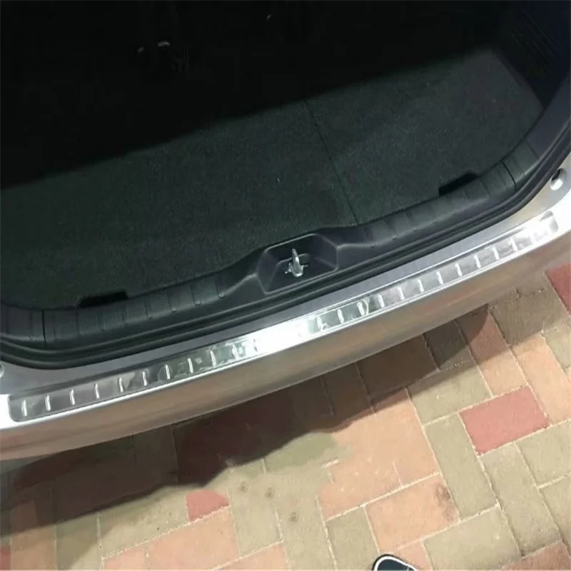 Чехлы toyota noah r80