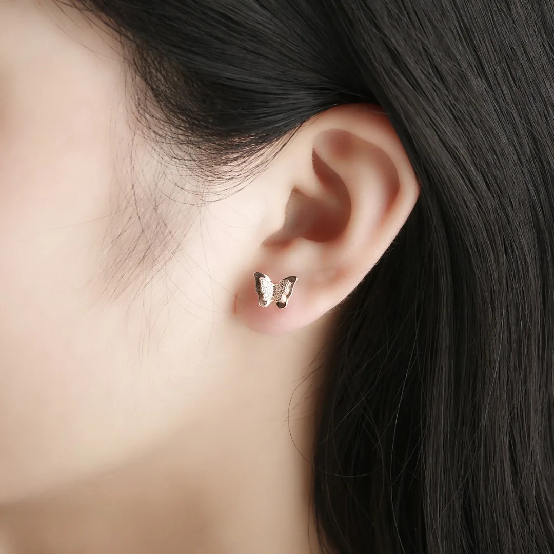 Charming Stainless Steel Lovely Butterfly Ear Stud Rose Gold Sliver Color Fashion Earrings Chic Animal Jewelry Gifts For Women