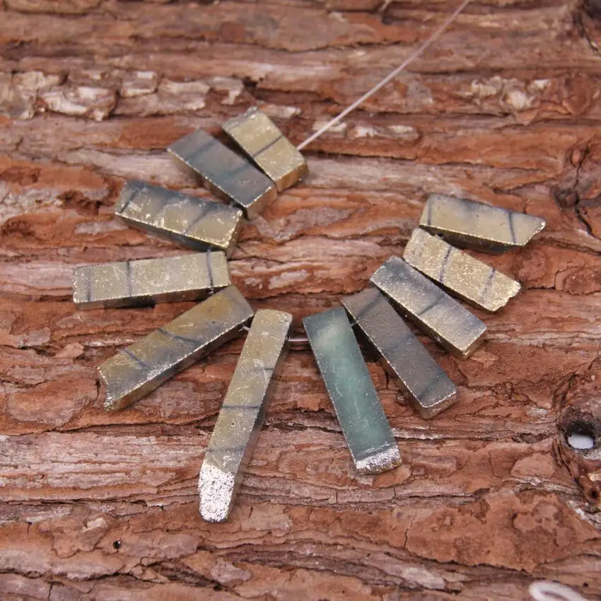 11pcs/str New Design! Plated Gold Titanium Red Aventurine Graduated Beads Pendant,Top Drilled Stones Slab Slice Necklace Set