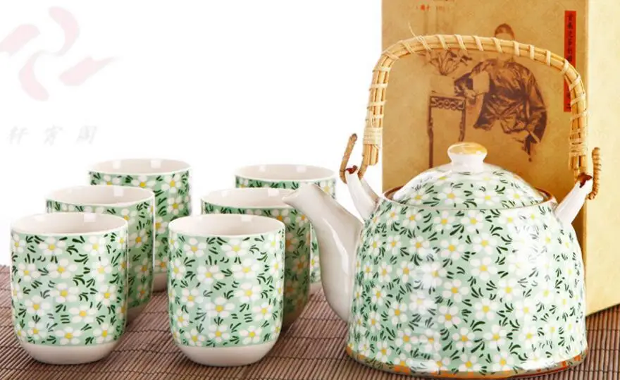 Модный керамический чайный набор из 7 предметов(1 чайник, шесть чайных чашек), чайные наборы высокого качества, посуда для напитков, китайский фарфор, чайные инструменты для кунг-фу - Цвет: A
