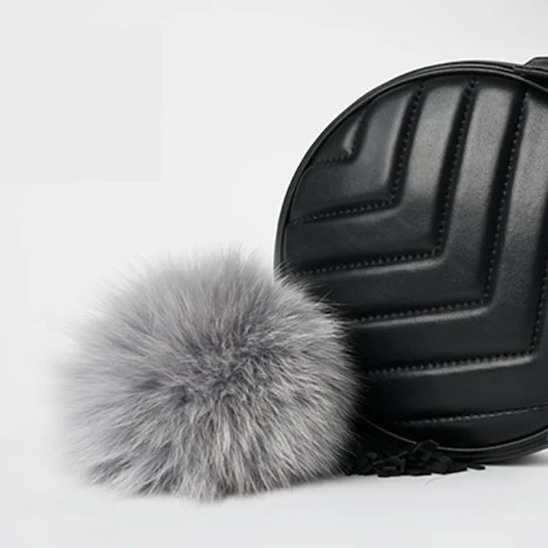2 Colors Fashion Pompom Bag Charms Buckle Fox Wool Ball Bag Hanger Fur Bag Parts & Accessories Ball Pendant Bag Chain Small Gift