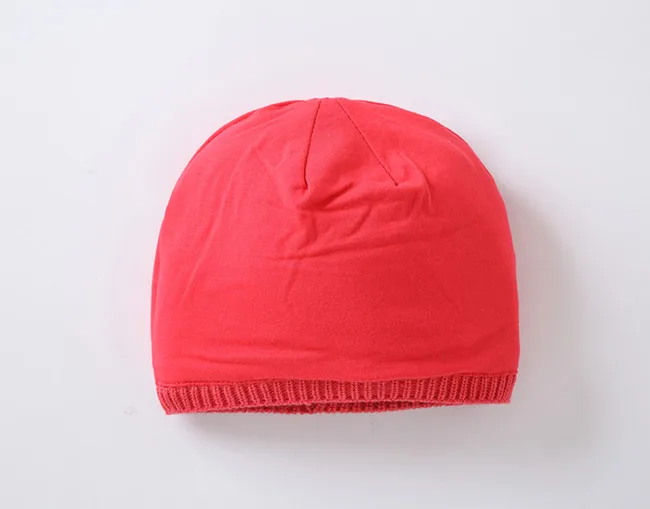 Вязаная Шапка-бини с вышивкой в виде сердца и клубники для маленьких девочек; детская модная осенне-зимняя Милая Красная шапка