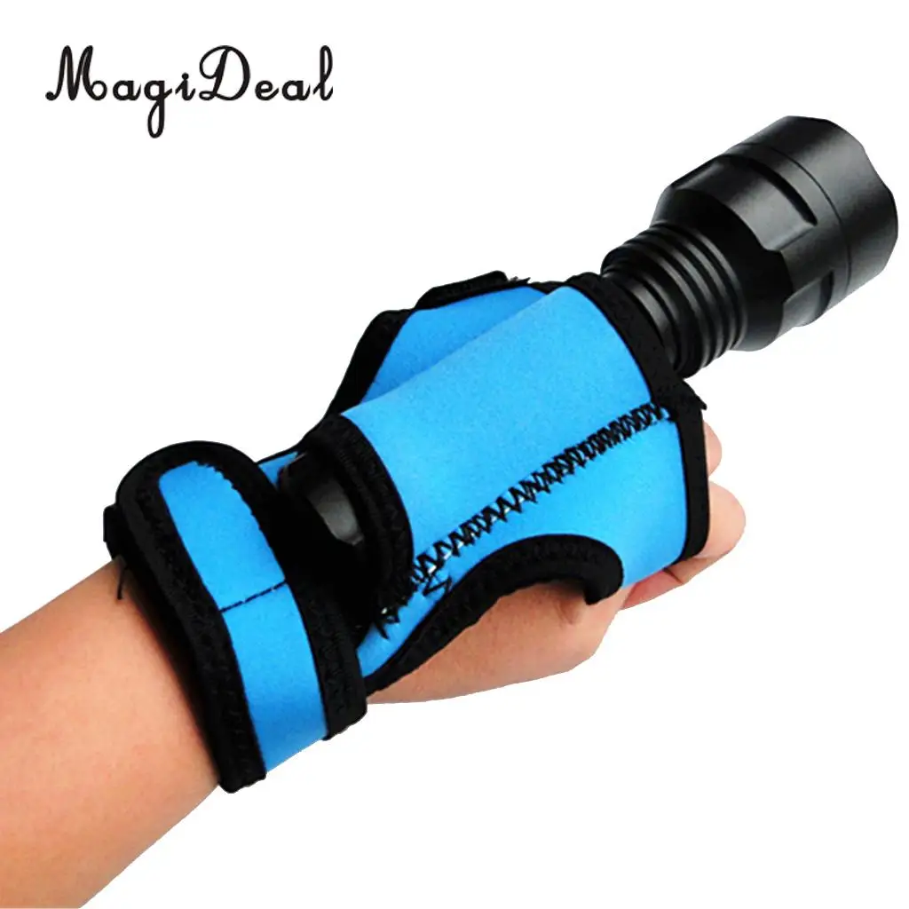 MagiDeal 3mm Neoprene Hand Free Flashlight Light Holder Glove Scuba Diving Dive Underwater LED Torch Mount Holster Equipment