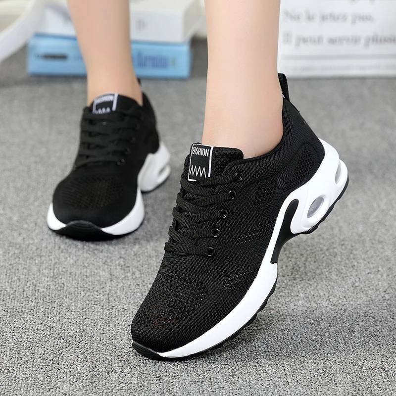 

2019 Summer Casual Shoes Women Fashion Breathable Air Mesh Lace Up Comfort Flat Shoes Black Sneakers Ladies Tenis Feminino X-227