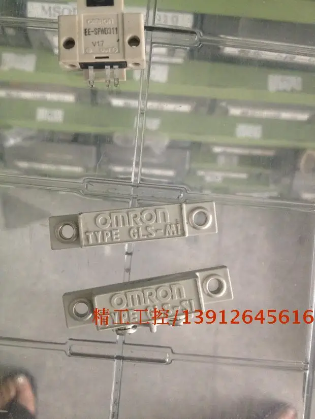 

[SA] Positive! OMRON new original magnetic switch magnetic sen-sor GLS-M1 spot --5PCS/LOT