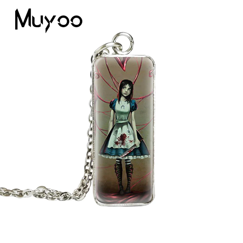 Новинка года: квадратное ожерелье Alice Madness Returns с кулоном из стекла ручной работы