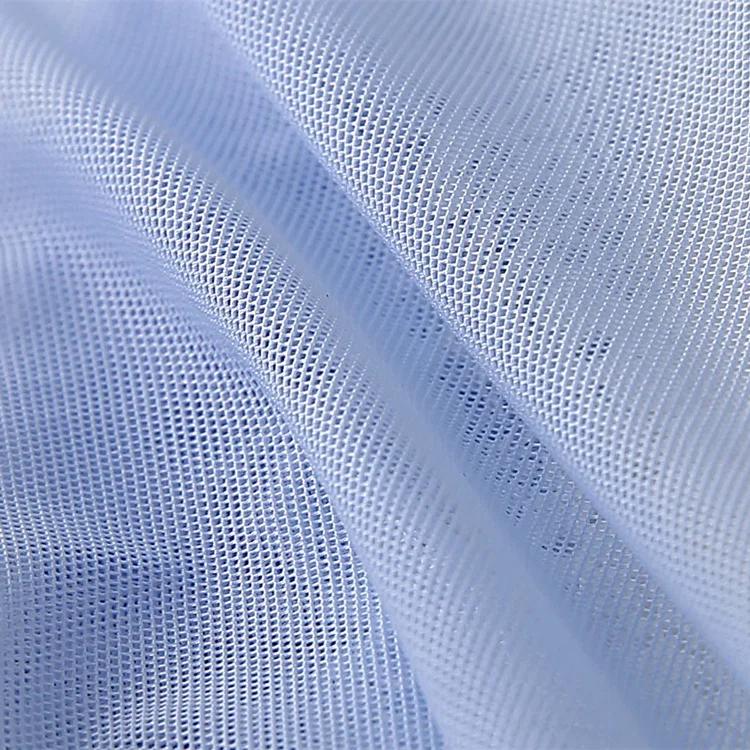 4321829653_1955360391