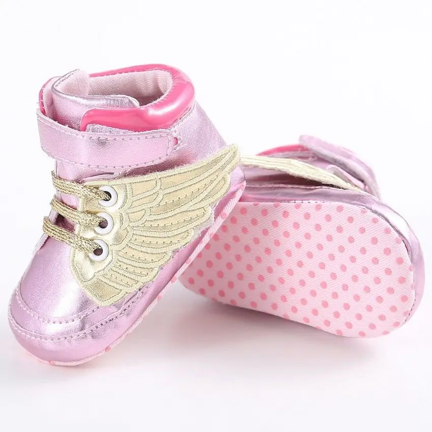 Мода г. блестящими крыльями для маленьких детский, для маленьких мальчиков и девочек на мягкой подошве для младенцев детская кроватка обувь - Цвет: Розовый