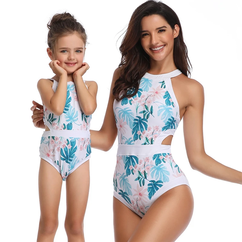 matching mom and daughter swimwear