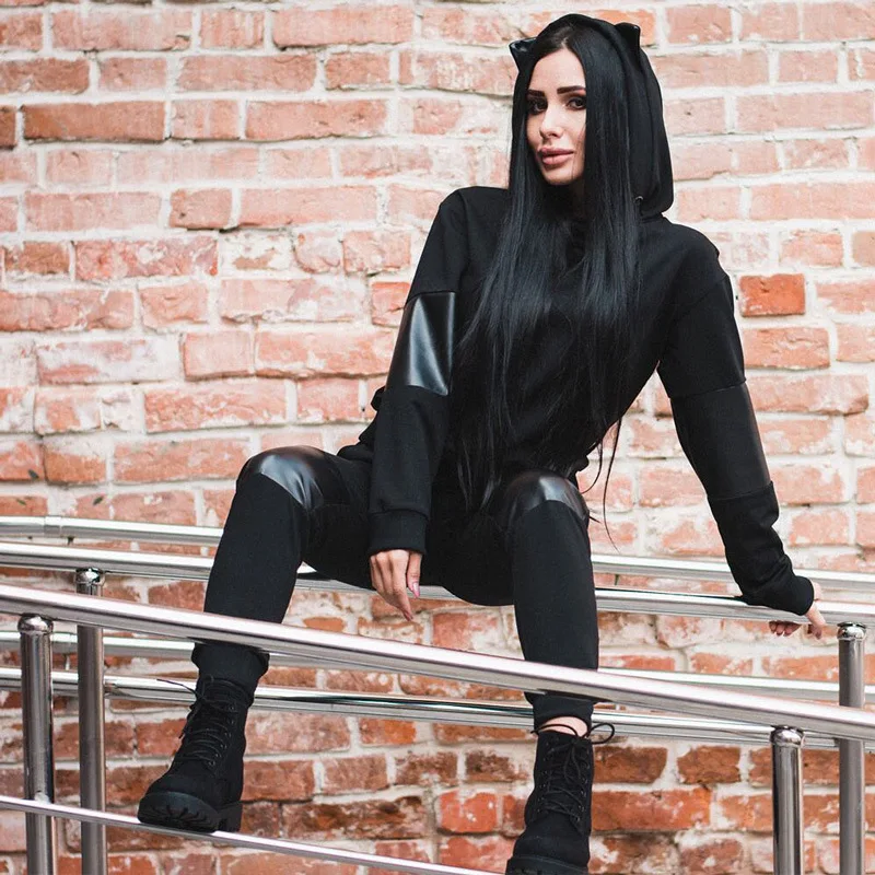 

Russian Hot Selling Women Running Set Sports Jogging Suits 2 Pieces Set Black Hoodies PU Patchwork Gym Fashion Outfit Clothes