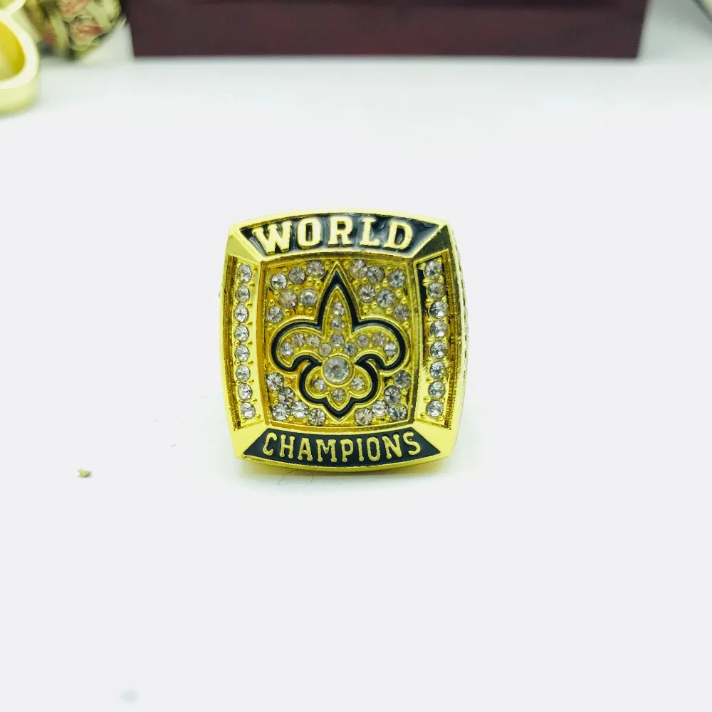 

2009 New Orleans Saints world championship ring