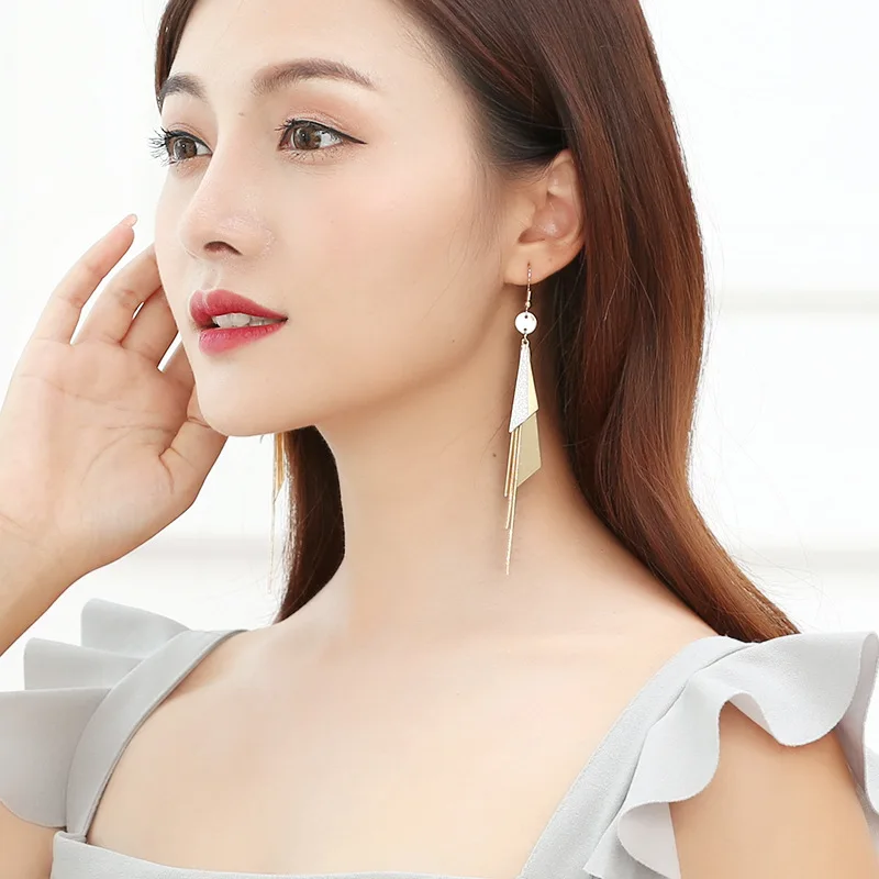 

Korea retro wild atmosphere frosted sequins triangle geometry earrings long temperament tassel ear hook hanging earrings
