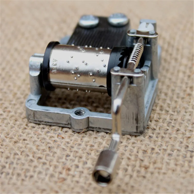 Ретро DIY механическая рукоятка металлическая музыкальная шкатулка ручной коленчатый музыкальный механизм части