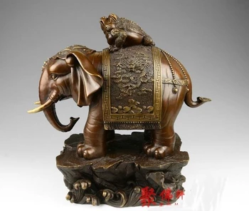

China Bronze Copper Fengshui Lucky Dragon Golden Toad Spittor Elephant Statue