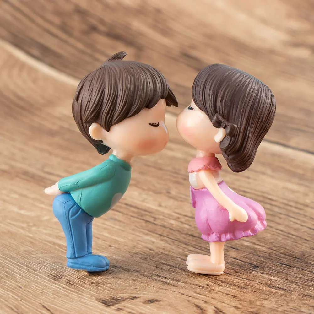 Romantic Couples Figurines Fairy Garden Miniatures Ornaments Cute Boy
