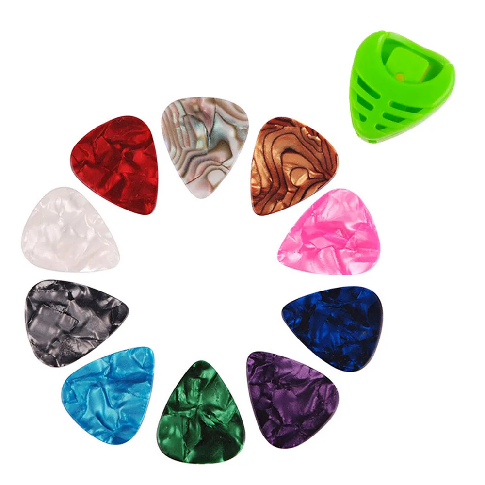 guitar picks and picks holder