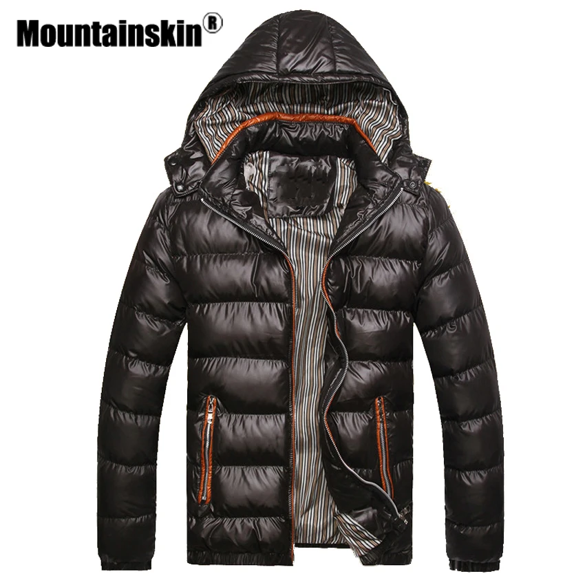 Baratos Montañismo con capucha chaquetas de invierno para hombre Casual Parkas para hombre Abrigos gruesos térmicos brillantes ropa de marca ajustada 7XL SA045