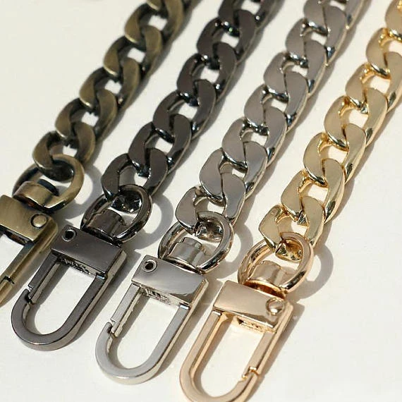 Shoulder strap metal chain silver