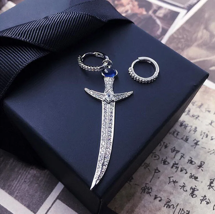 

Top Quality New Fashion Asymmetric Hoop Earrings Vintage Style Micro Mosaic AAA+ Zircon Dagger Pendant Silver Earrings for Women