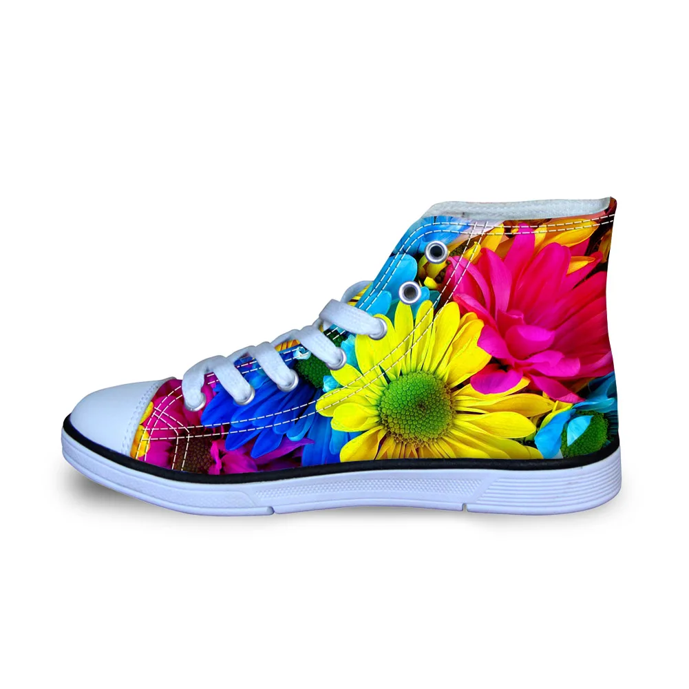 girls canvas sneakers
