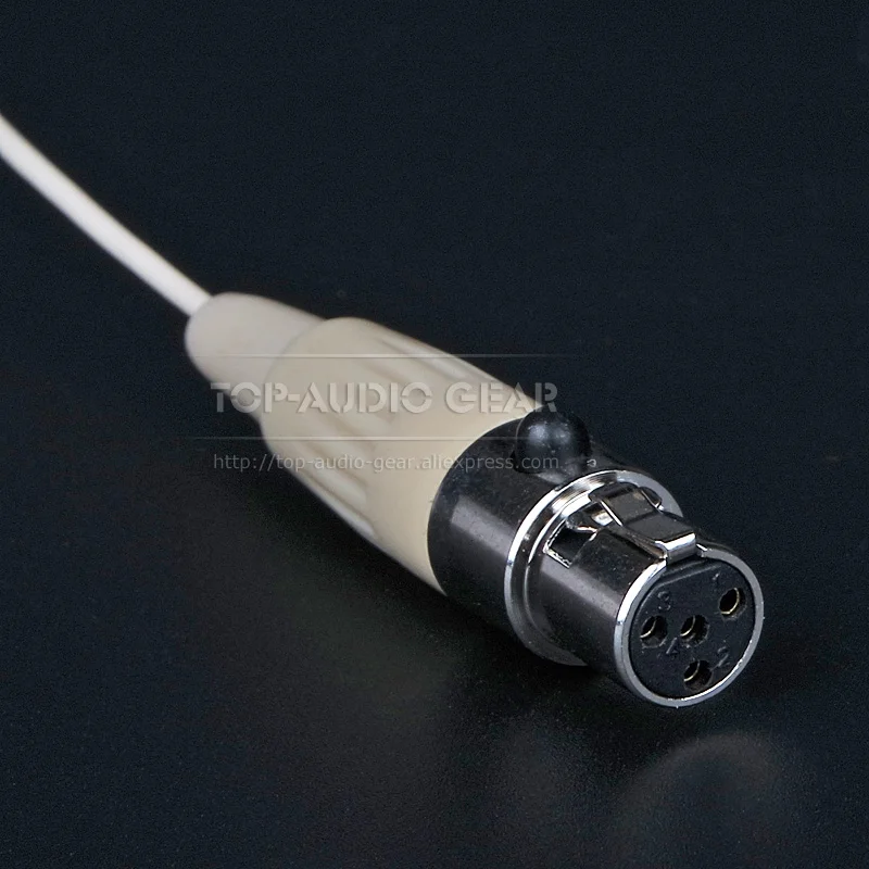 Lapel Flesh 4-Pin 02
