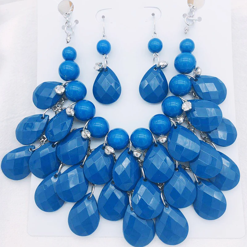 Модные женские серьги ожерелье ювелирные изделия из двух частей набор красный черный синий Акриловые бусины розовые серьги со стразами ожерелье для женщин подарок