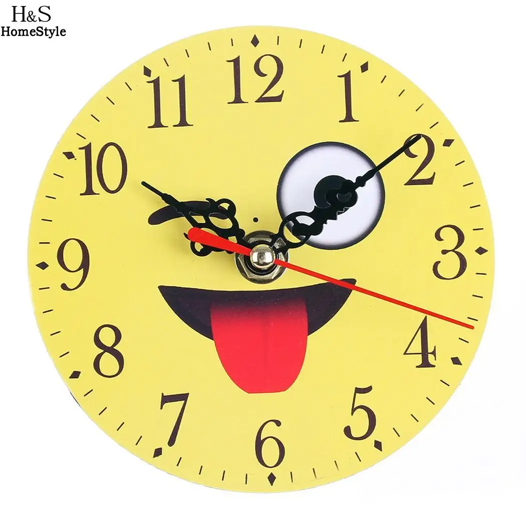 V clock. V clock. Часы v-palazzo. Полночь на часах. V clock.