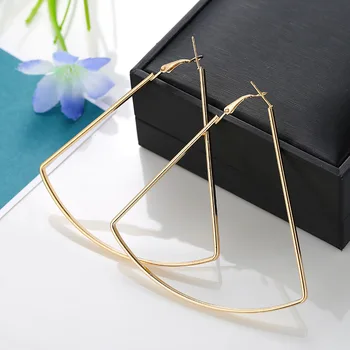 

Trendy Metal Big Fan-shaped Geometric Earrings Vintage Hoop Earrings For Women Accessories Fashion Jewelry Gift boucle d'oreille