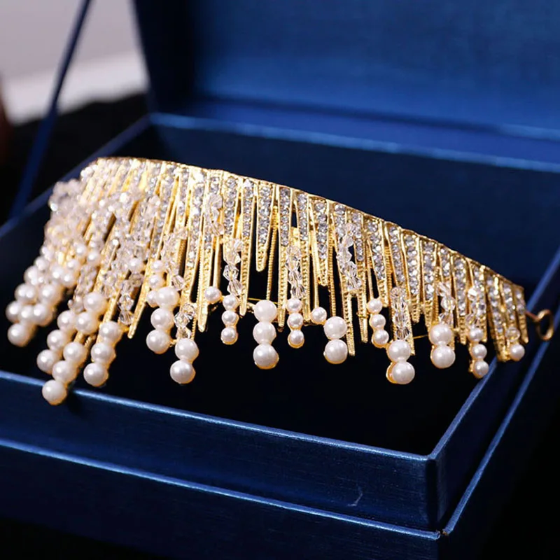 3654947411_586729804