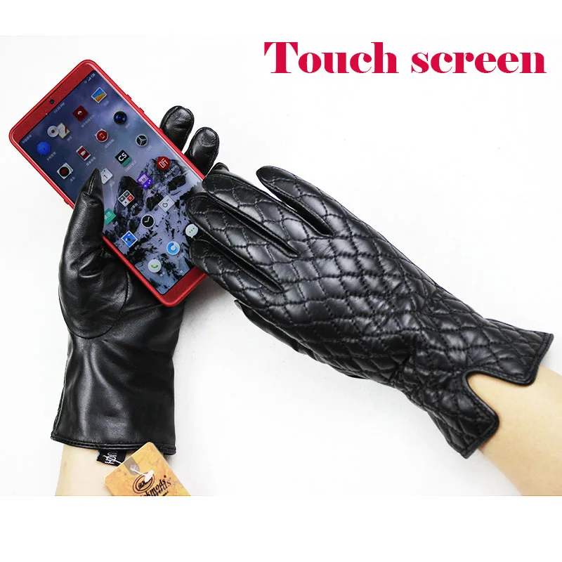 Touch Screen Leather Gloves Women's Sheepskin Gloves Fashion Embroidery Checkered Style 2018 New Velvet Lining Free Shipping Touch Screen Leather Gloves Women's Sheepskin Gloves Fashion Embroidery Checkered Style 2018 New Velvet Lining Free Shipping