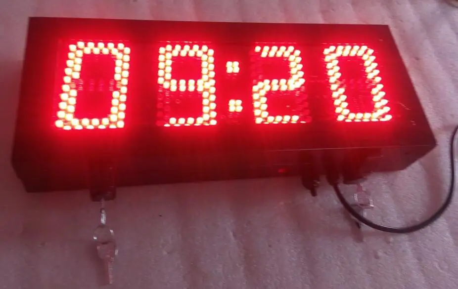 

Hours and minutes LED clock Outdoor waterproof High brightness Red color double face clock Metal box Remote control Wall clock