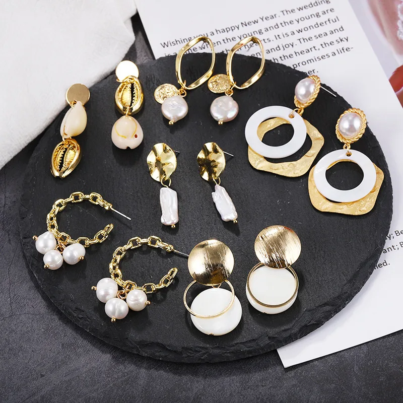 

Baroque Freshwater Pearl Earrings for Women Natural Sea Shell Dangle Drop Earrings Gold Color Big Statement Jewelry ZA 2019 NEW