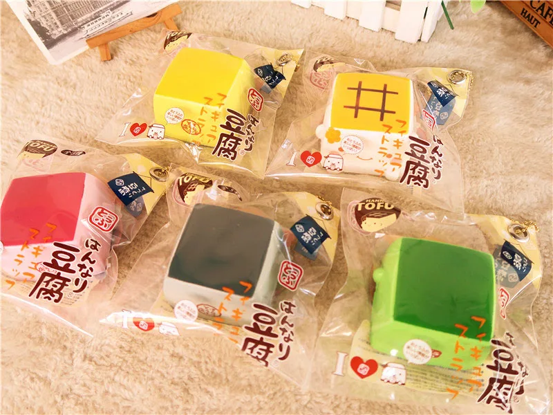 Бесплатная доставка 10 шт./лот японский тофу медленно распрямляющийся мягкий кавайный мягкий игрушки очаровательны 5 видов цветов kuwaii