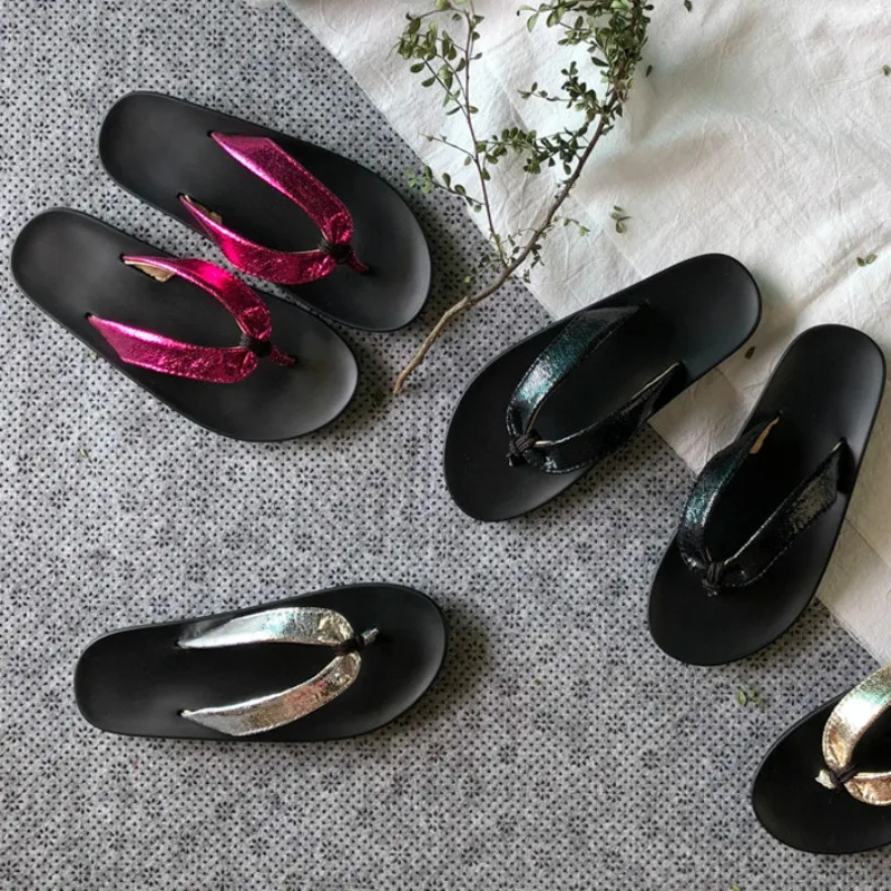 

New Children Flip-flops Comfortable Parent-child Shoes Girls Slippers Princess Shoes Sweet Beach Slippers Mommy Shoes Kids Shoes