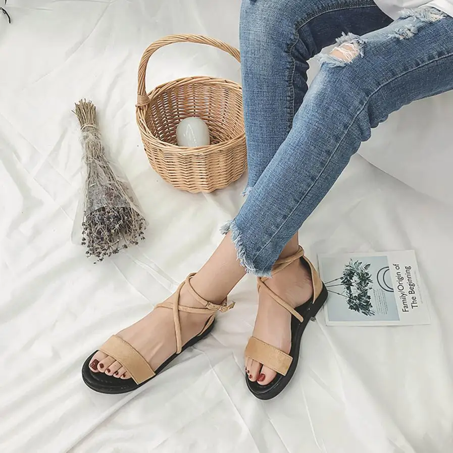 

Vintage Leather Shoes For Women Cross Belt Rome Strappy Gladiator Low Flat Flip Flops Open Toe Beach Sandals Summer Footwear