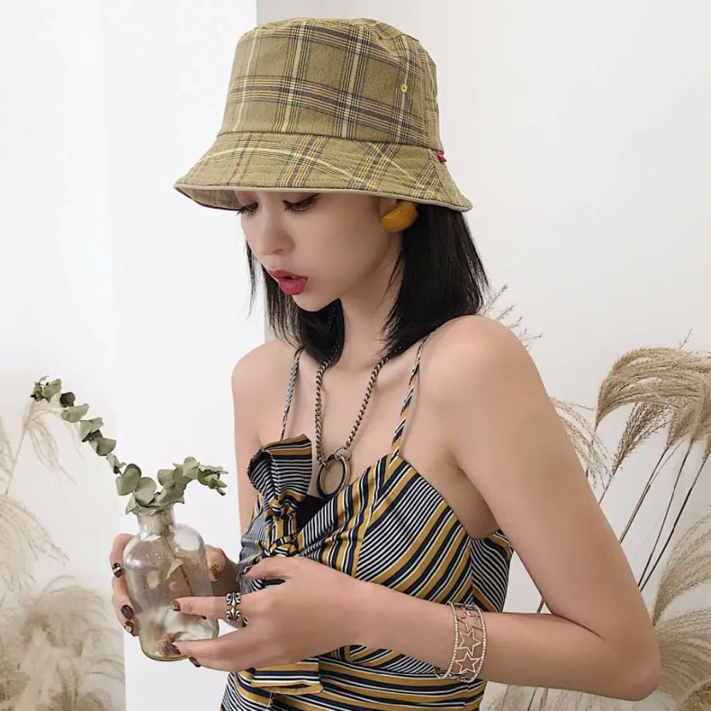 

Modern woman Bucket Hat casual outdoor sun proof basin cap elegant lady street wear topee hat fashional woman artist flat hat