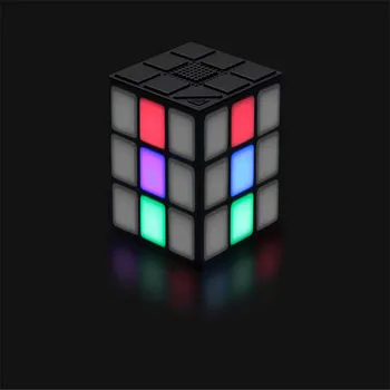 

fashion Portable Lanterns Mini Speaker Cube Subwoofer LED Multi-function Outdoor Card Radio Personality Speaker