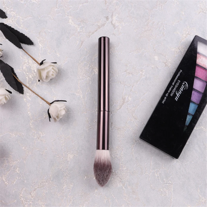 

Professional Coffee Color Metal HG #16 Flame Shape Cheek Blush Highlighter Powder Make up Brush Beauty Blending Brush