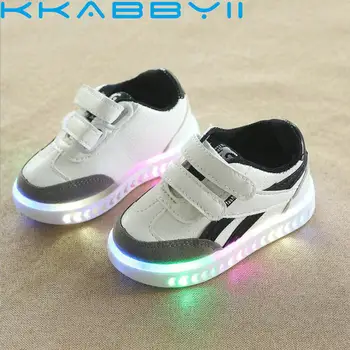 

New Children Luminous Shoes Boys Girls Sport Shoes Baby Flashing Lights Fashion Sneakers Toddler Kids LED Sneakers