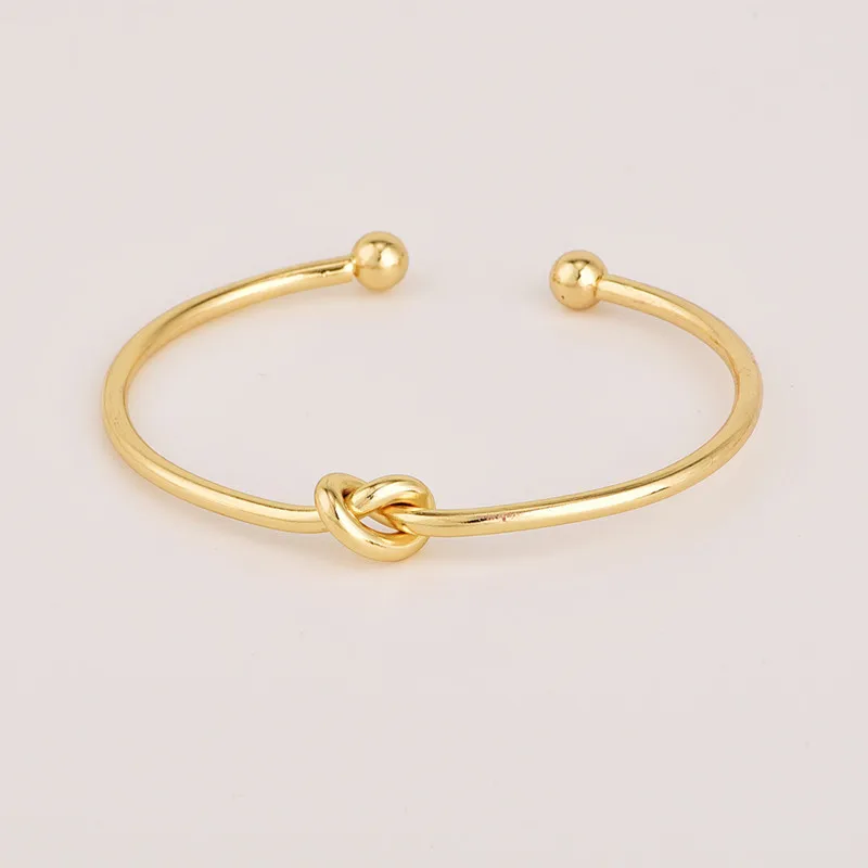 9093299012_1183610382_