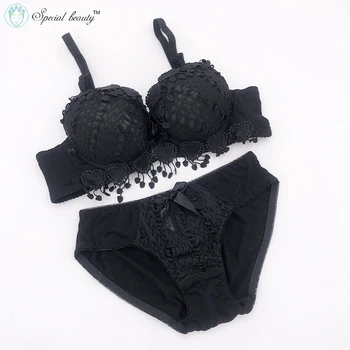 

Special beauty!!!Black color Super cute girl with heart-shaped decoration push up from A to B Padded bra set