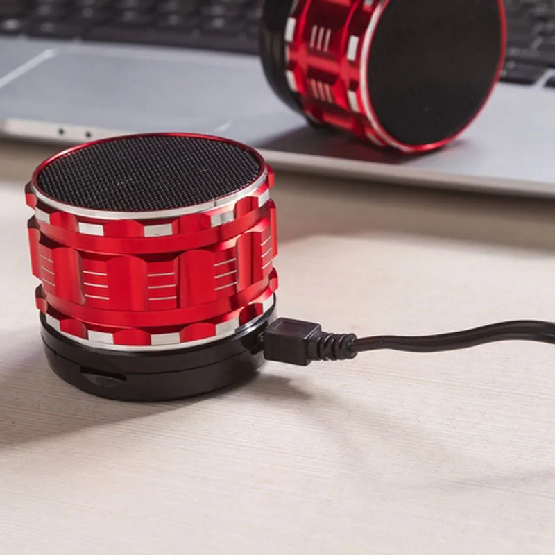 

Dropshipping S28 Portable Mini Metal Steel Wireless Smart Hands Free Bluetooth Speakers Fashion Support TF SD Music Player 2019