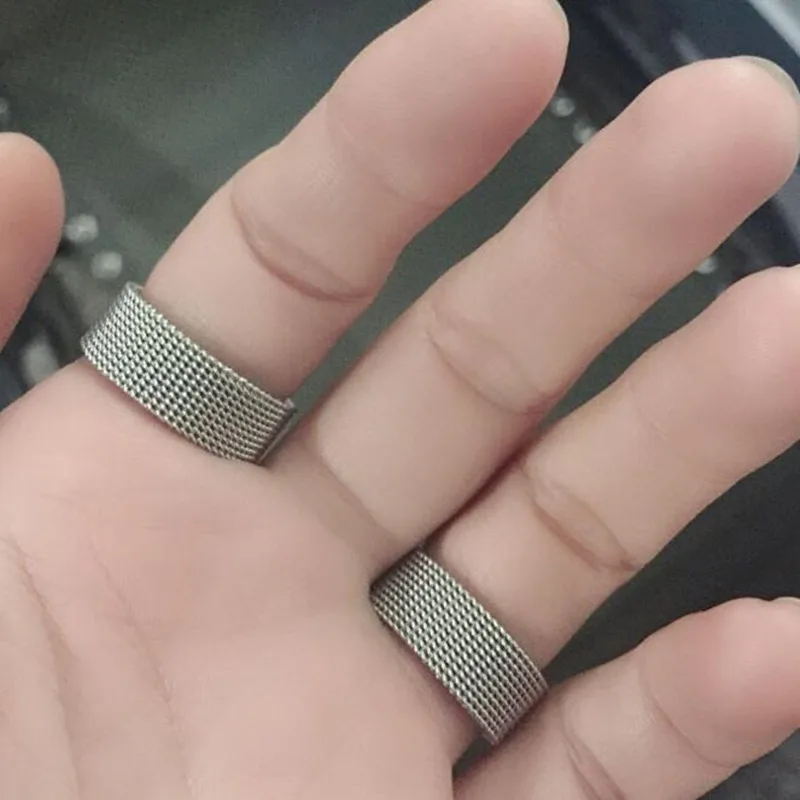 BTS Bangtan Boys Ring K-POP Rings Grid pattern Ring for Men and Women Female Male Boy Girl Stainless Steel Band Ring
