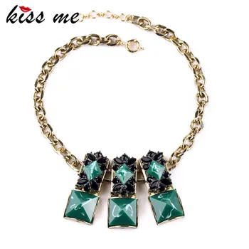 

Ms Bright Chothing Accessories Match KISS ME Turkey Pop Square Imitation Emerald Necklaces & Pendants Factory Wholesale