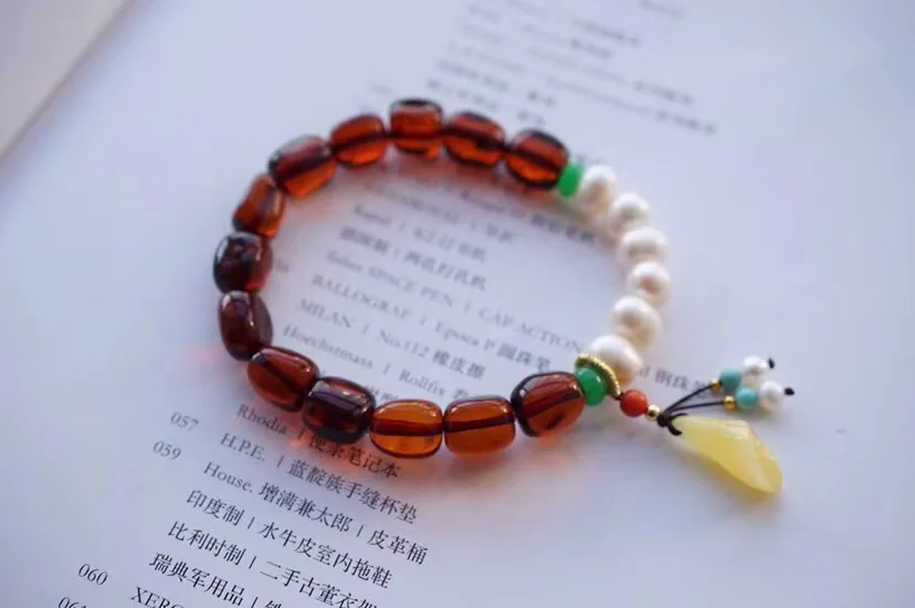 Natural Amber Bracelet (1)