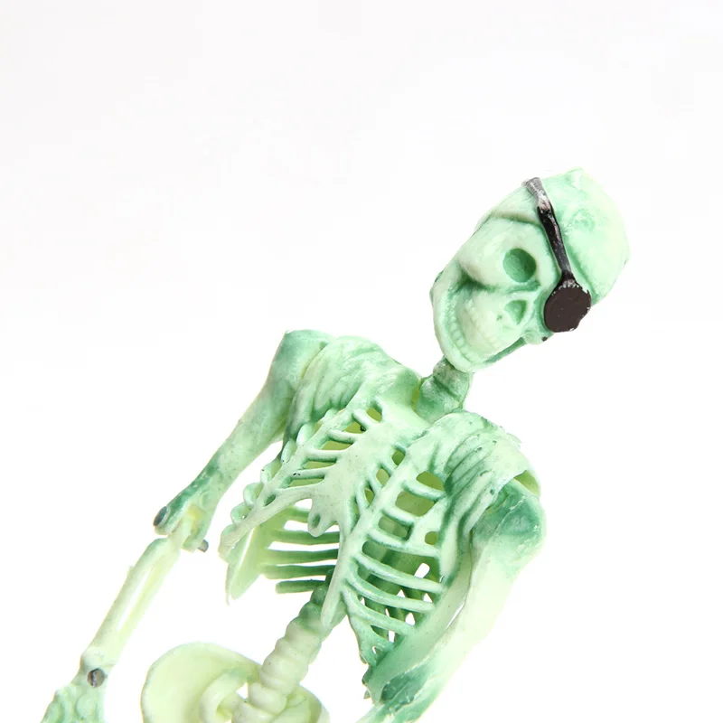 Resin Pirate Skull Captain Aquarium Decorations Landscape Skeleton Wheel Action  Fish Tank Statue Ornament Aquarium Decoration4