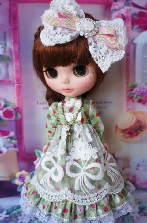 

New 4pcs/set Handmade 1/6 fashion doll clothes blyth doll dress green strawberry dress+necklace+headband+socks pullip clothing