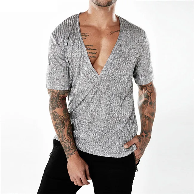 Серый Хороший Для мужчин Sexy Глубокий V шеи короткий рукав Slim Fit футболки мужской Фитнес Бодибилдинг тренажерные залы сплошной Хип-хоп высокое Футболки-топы уличная - Цвет: Серый