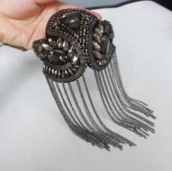 

Handmade big size jewelery tassel big shoulder brooch epaulet /epaulettes spikes/escapulario blazer accessories/pin